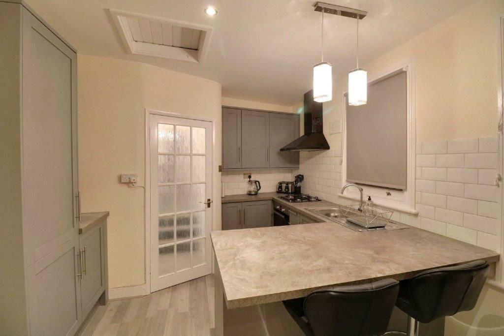 Replingham Road Apartment London Eksteriør billede