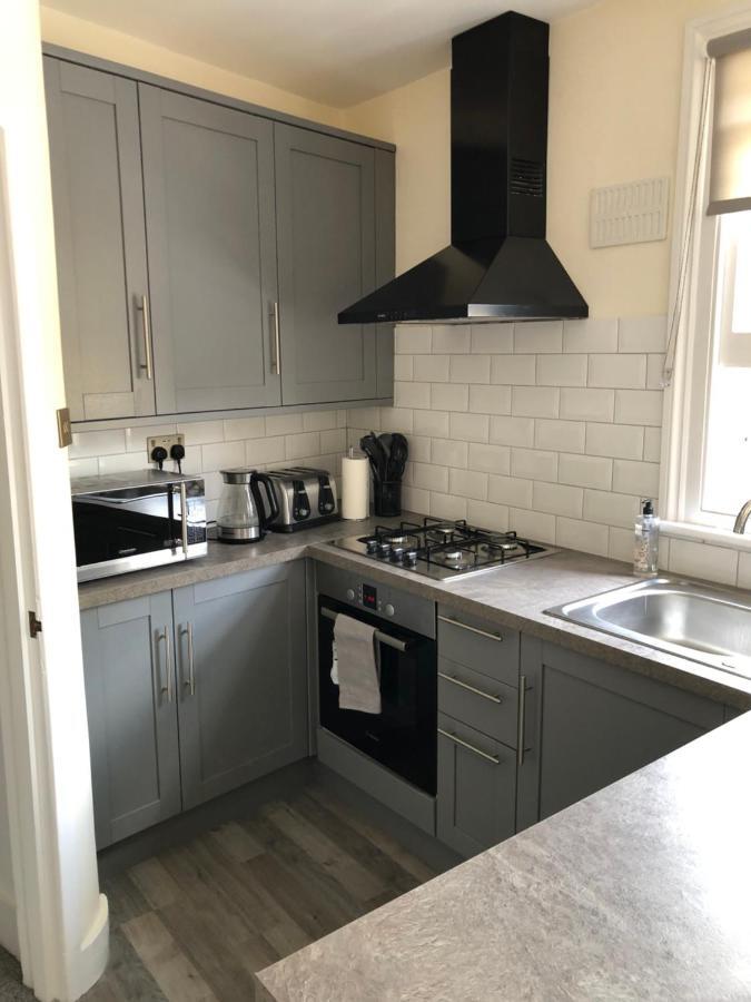 Replingham Road Apartment London Eksteriør billede